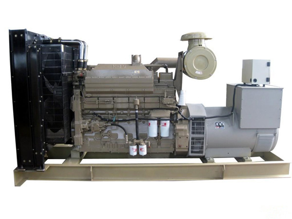 400KW康明斯柴油發(fā)電機(jī)組KTA19-G3 